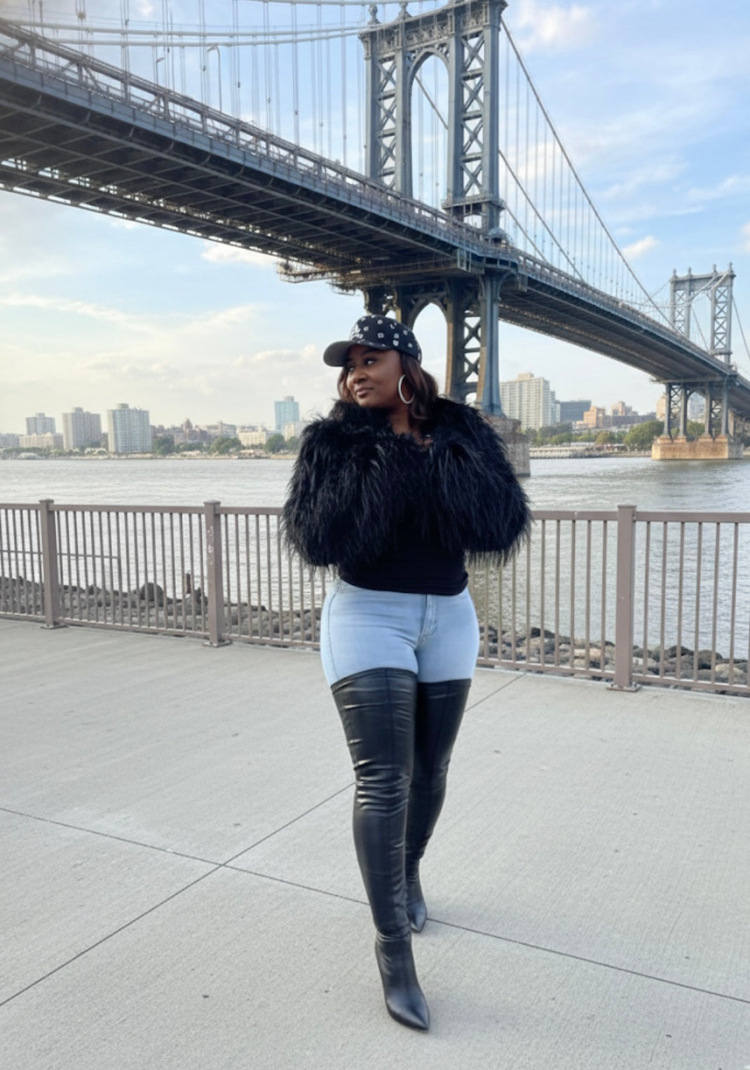 City Girl faux fur jacket ( Black)