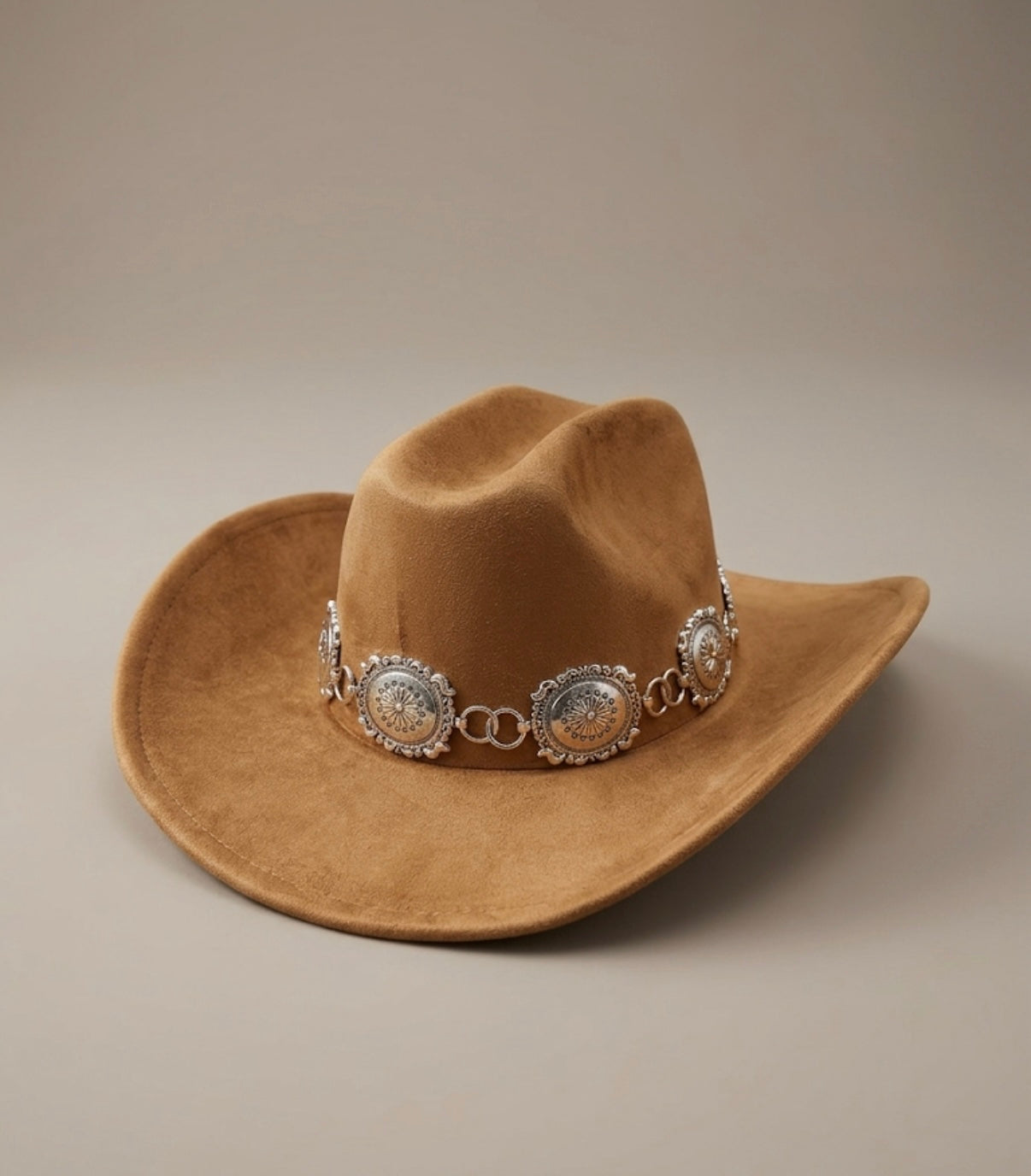 Pretty Cowgirl hat ( tan / silver)